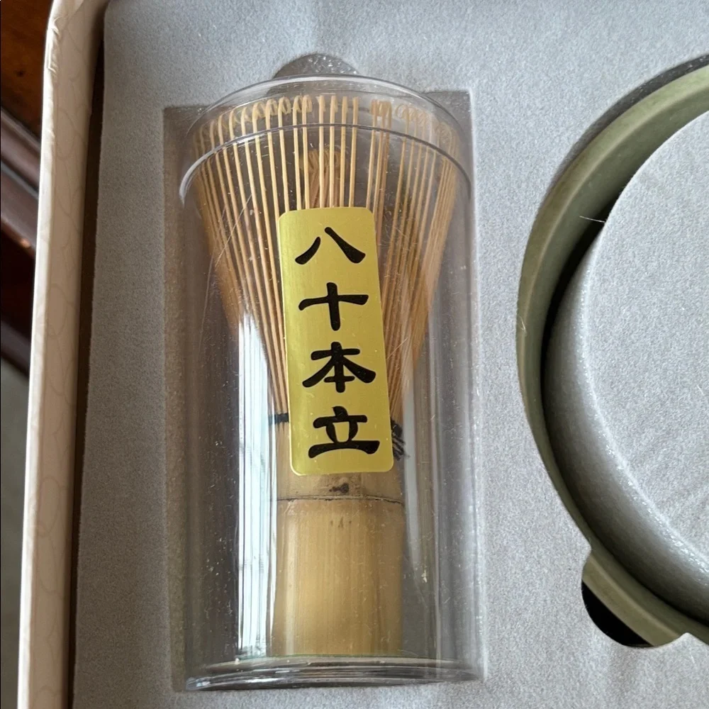 Brand New Matcha Whisk Set 8-Piece Japanese Tea Ceremony Kit Ceramic Bamboo